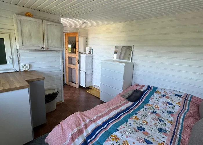 Liu - Private Paradise On Earth *